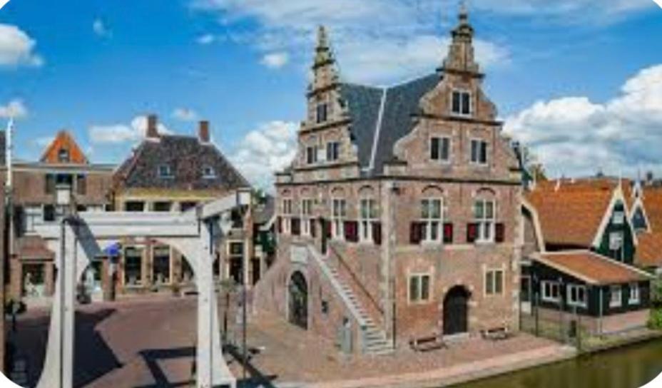 Huisje Britt Met Grote Tuin En Veel Privacy Dirkshorn Zewnętrze zdjęcie