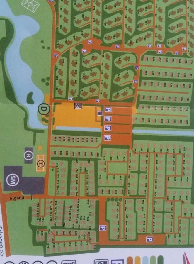 Huisje Britt Met Grote Tuin En Veel Privacy Dirkshorn Zewnętrze zdjęcie